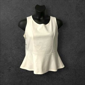 Linda Matthews Cream Peplum Top Tank SZ L Women Sleeveless‎ Feminine Coquette